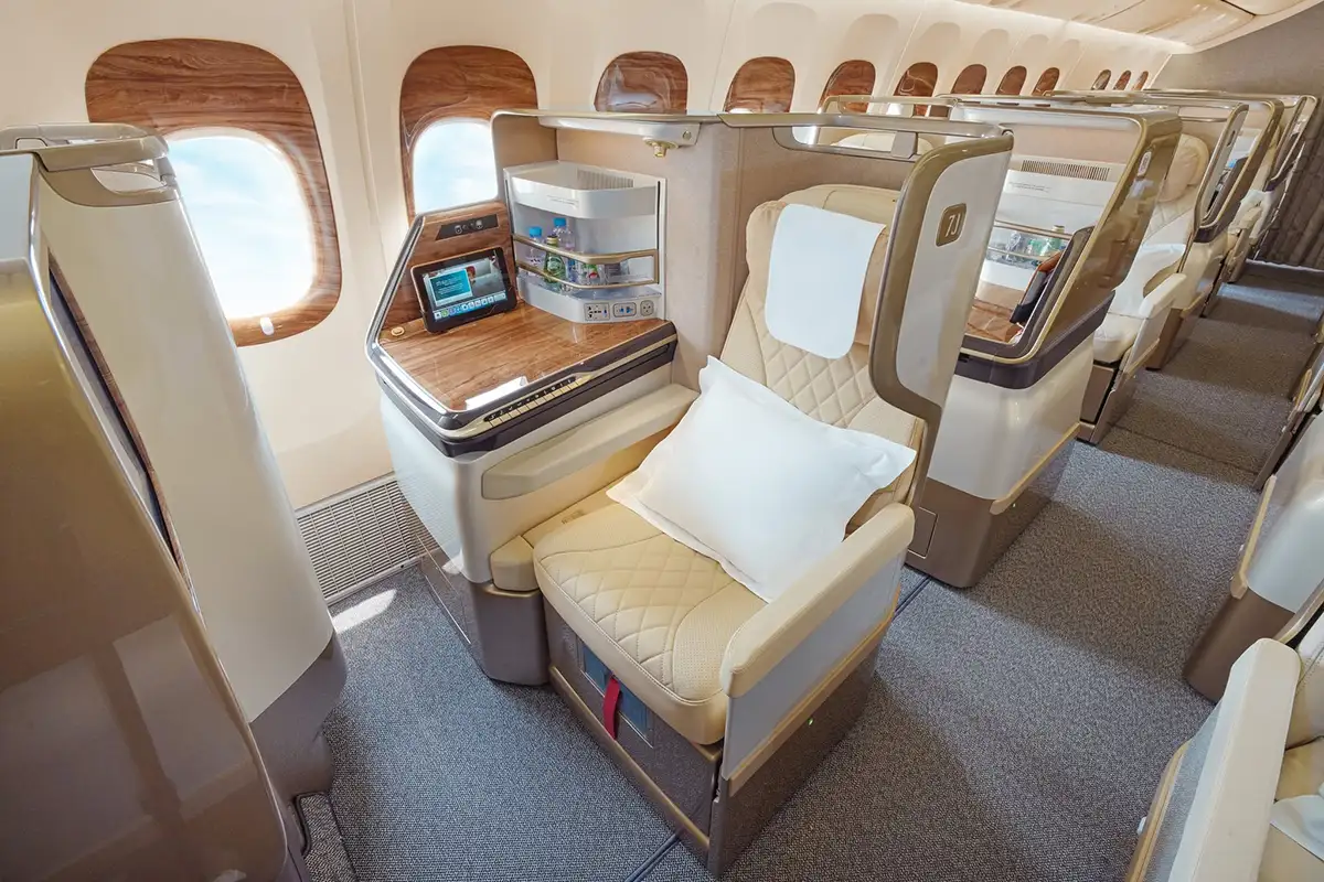 B777 - Game Changer Classe Affaires Classe Affaires Emirates B777 Game Changer